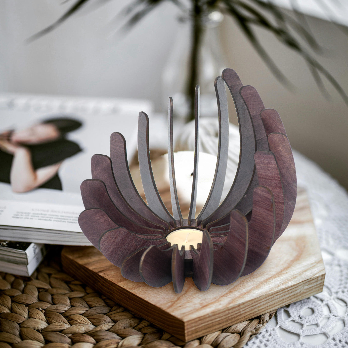 Decorative candle holder