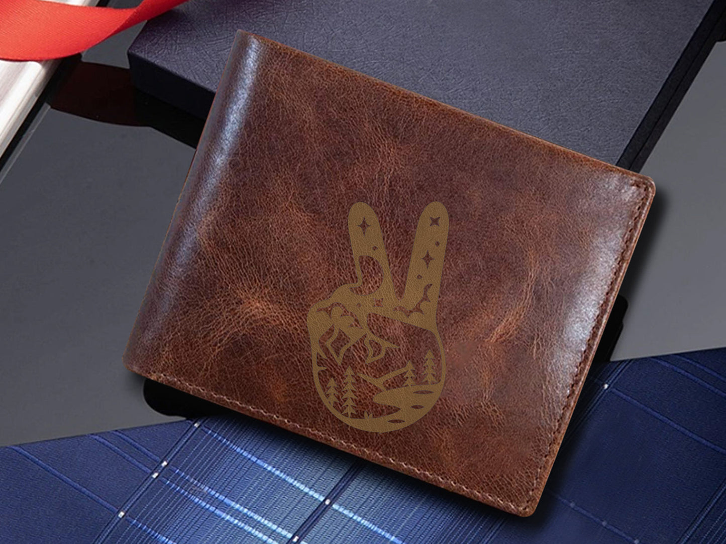 Engraved Leather Wallet 08