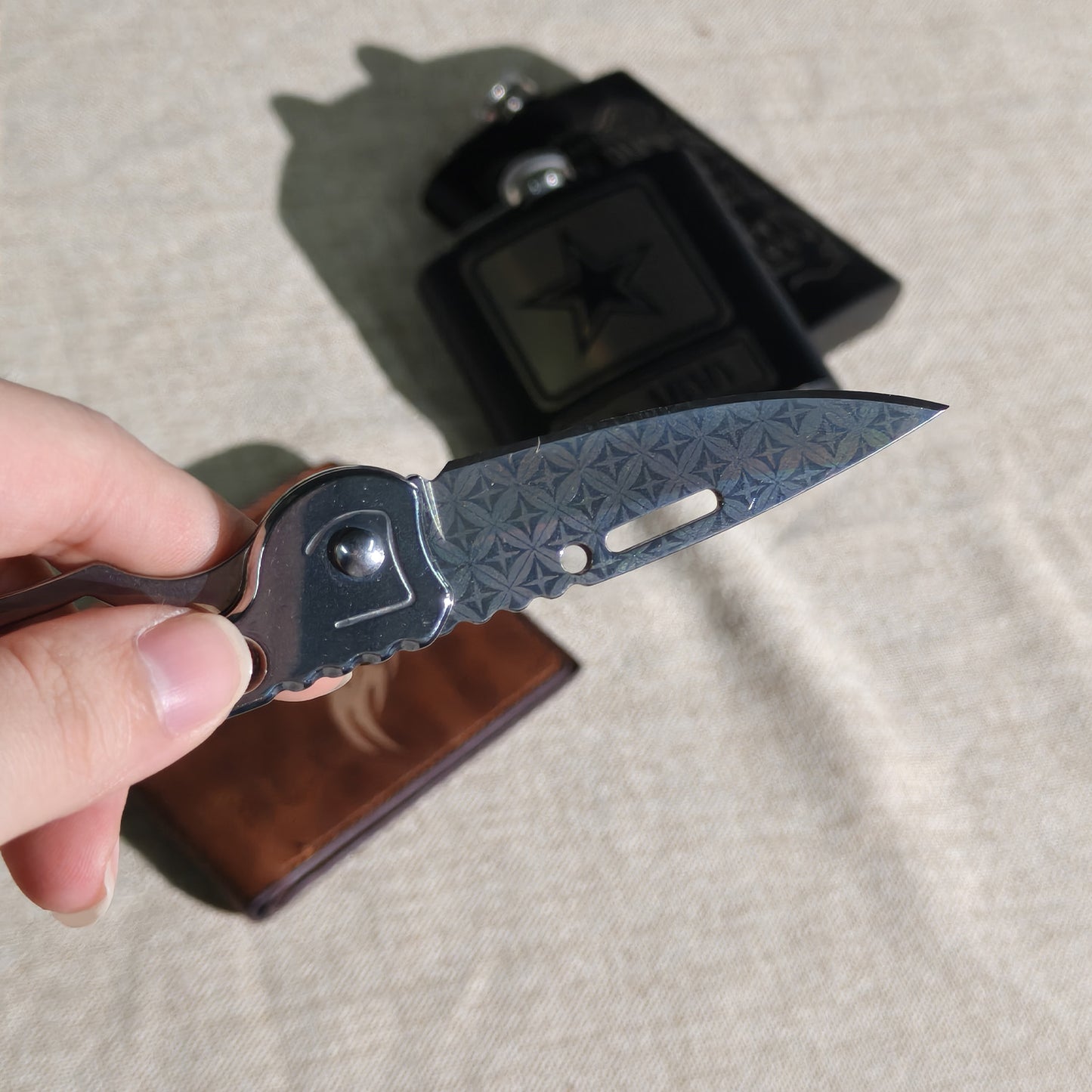 Metal knife blade pattern engraving