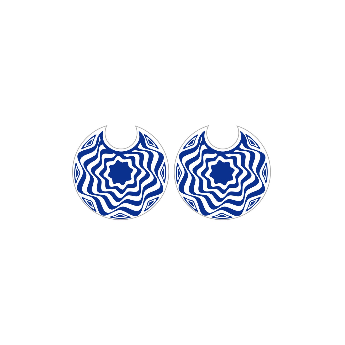 Bewildered patterned metal drop earrings