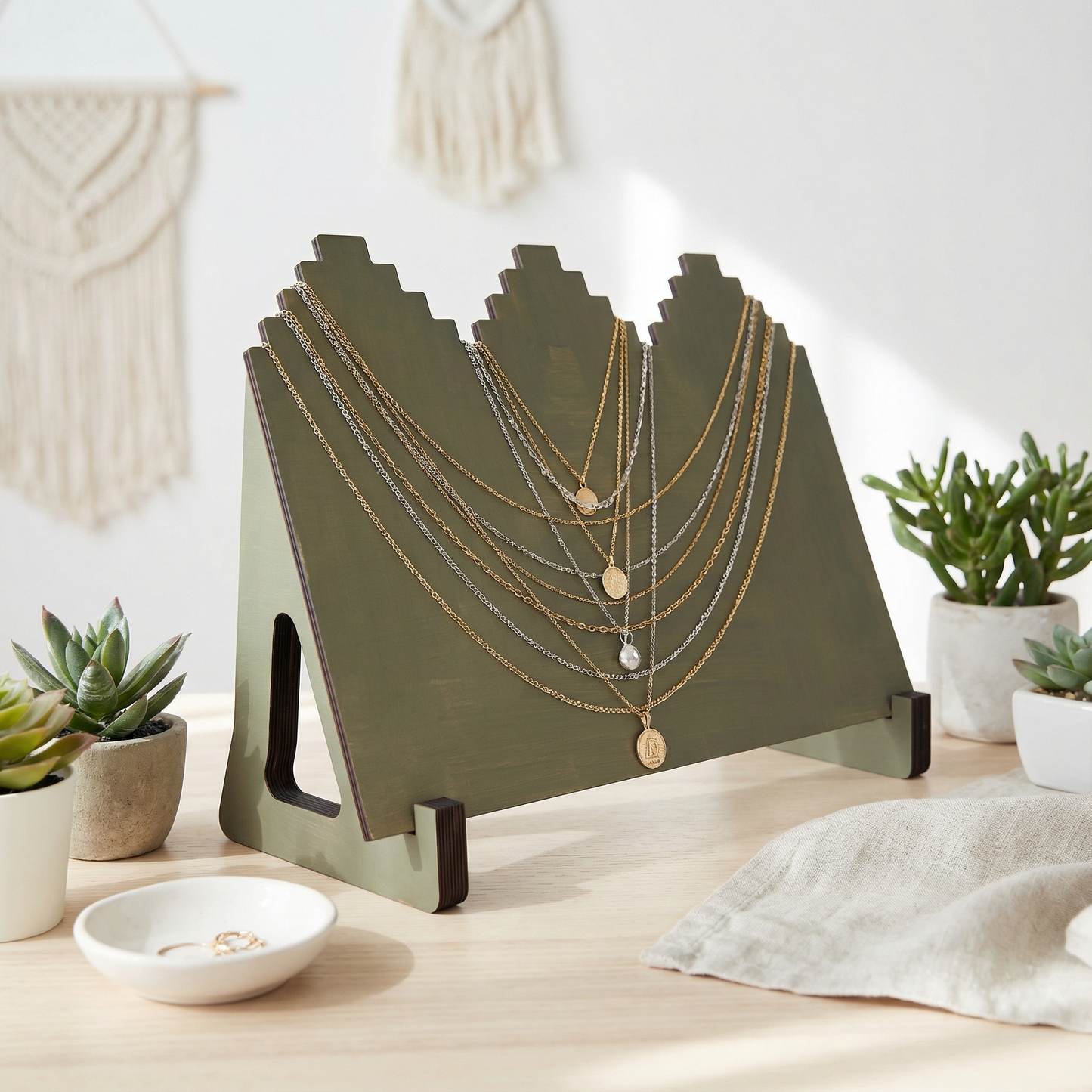 Wooden Necklace Display Stand（1）