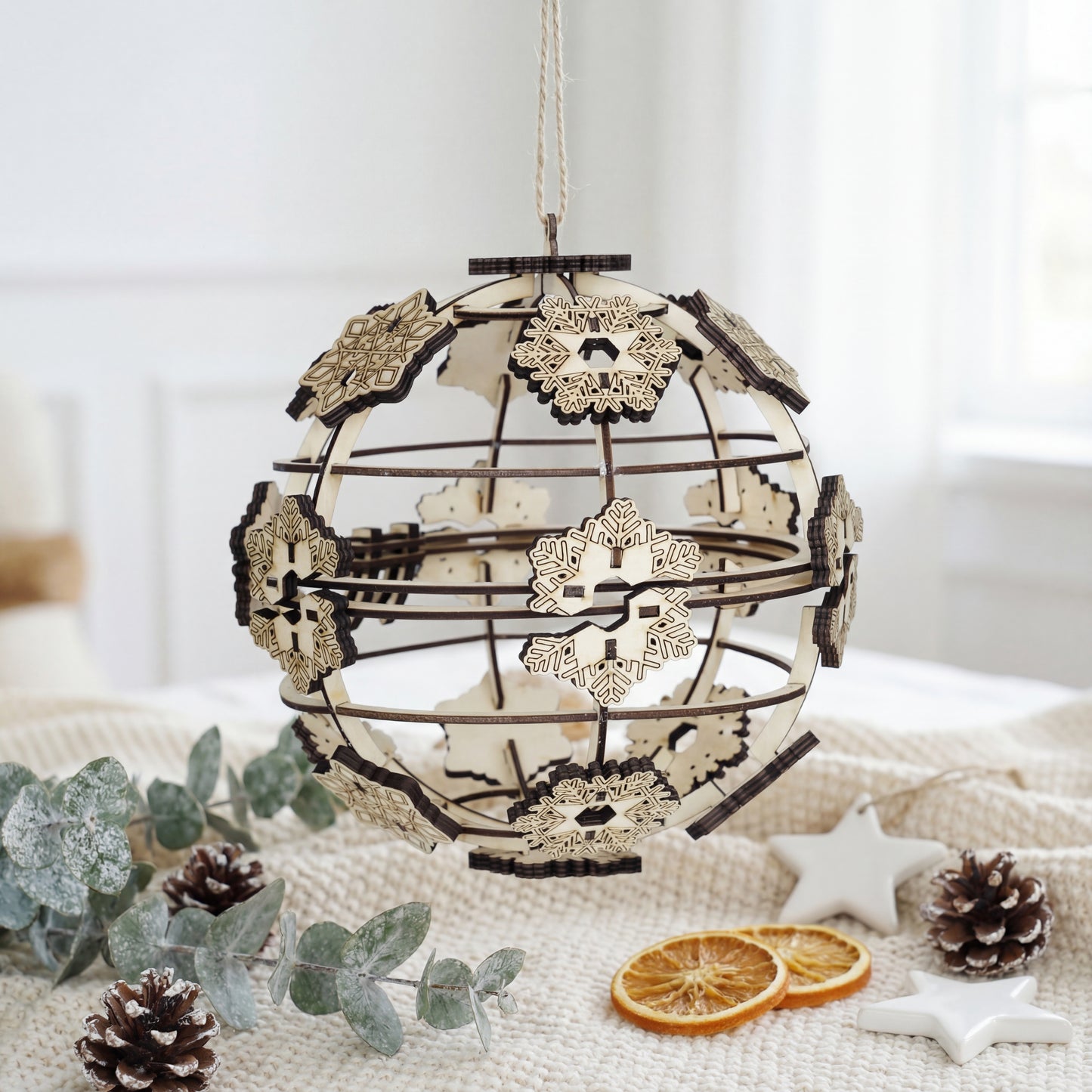 Snowflake Globe Puzzle Christmas Ball Hanging Ornament