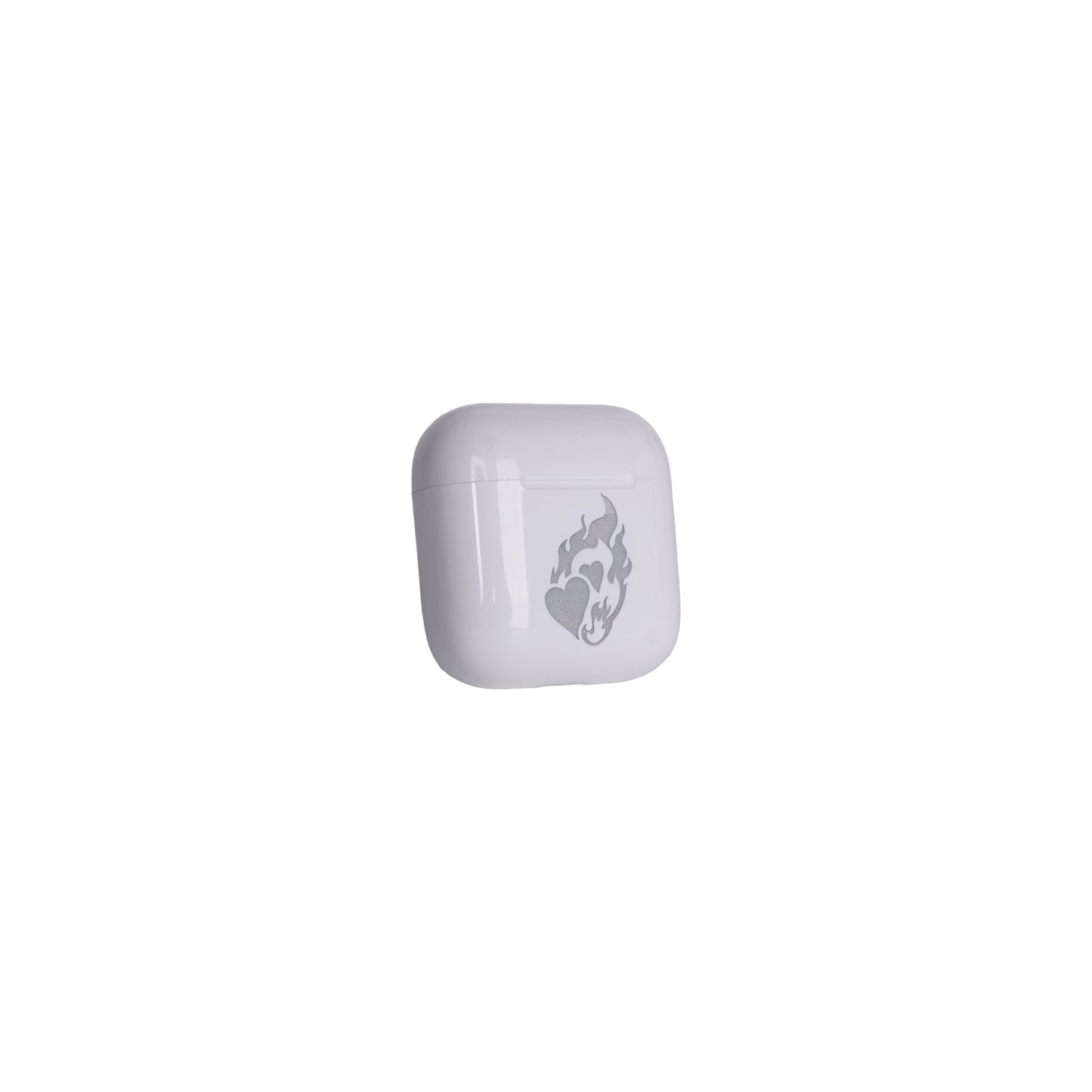 Valentine's Day Heart shaped earphone case engraving pattern
