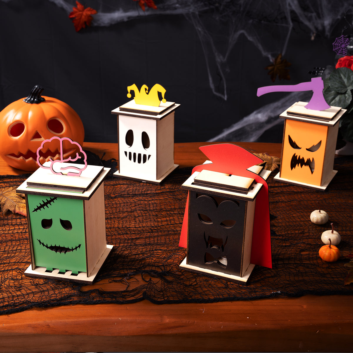 Halloween scary candle holder wooden table lantern