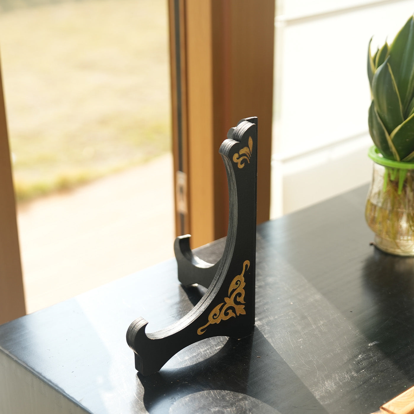 Retro Decorative Photo Frame Stand