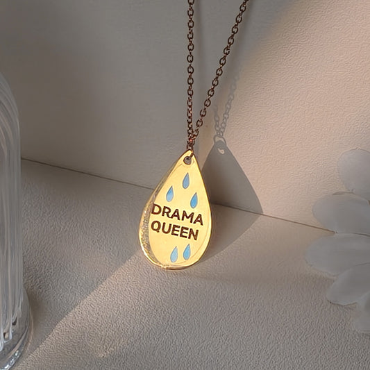 Drama  Queen Water Drop Pendant Engraving