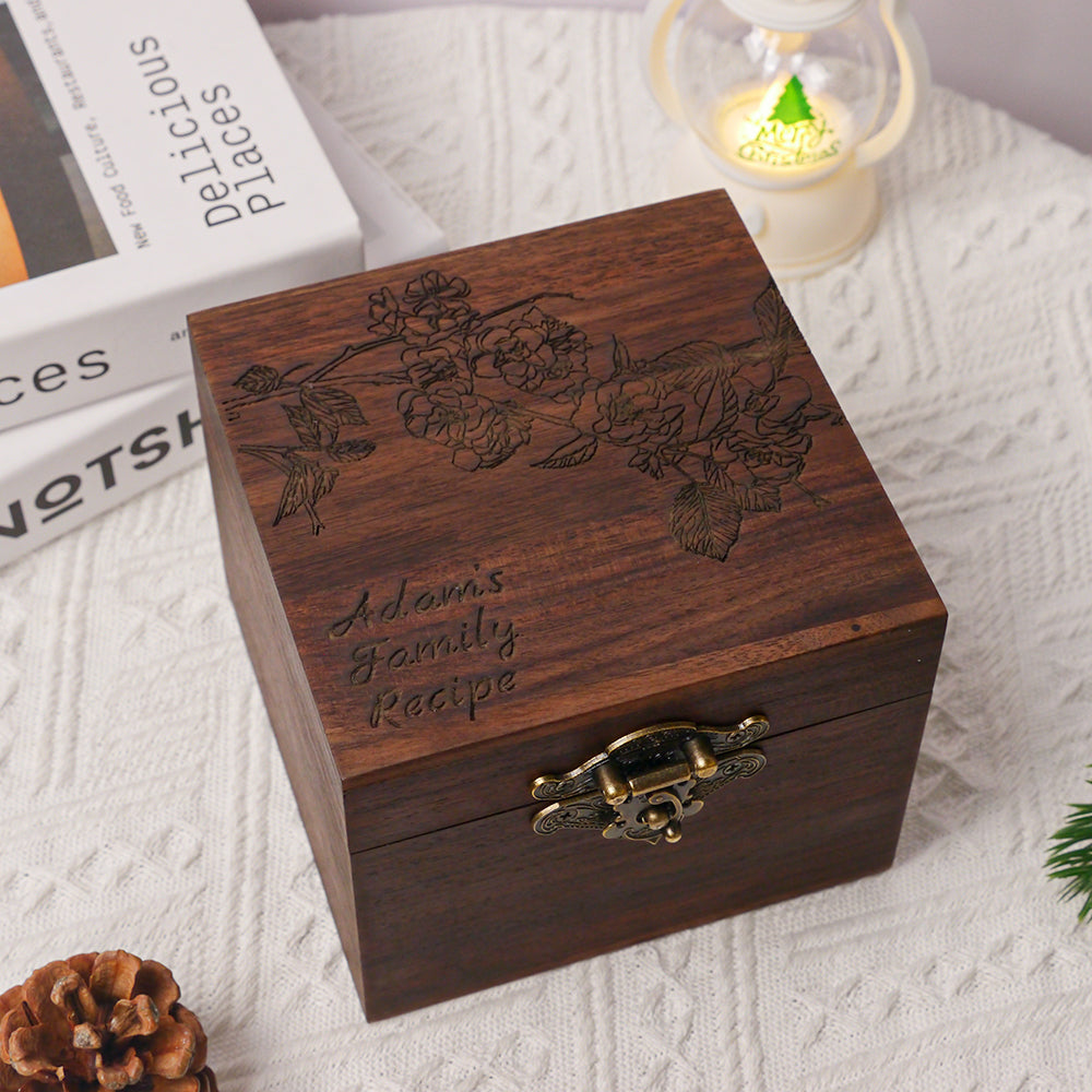 Engraved Family Recipe Box 02