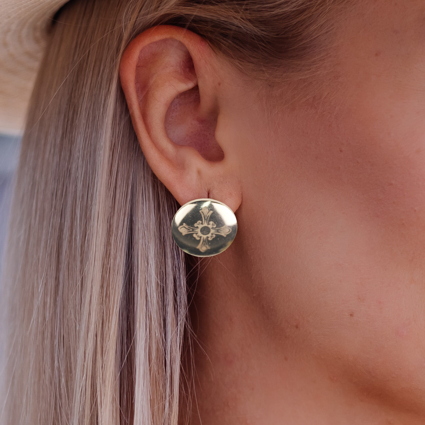 Metal Earring Engraving