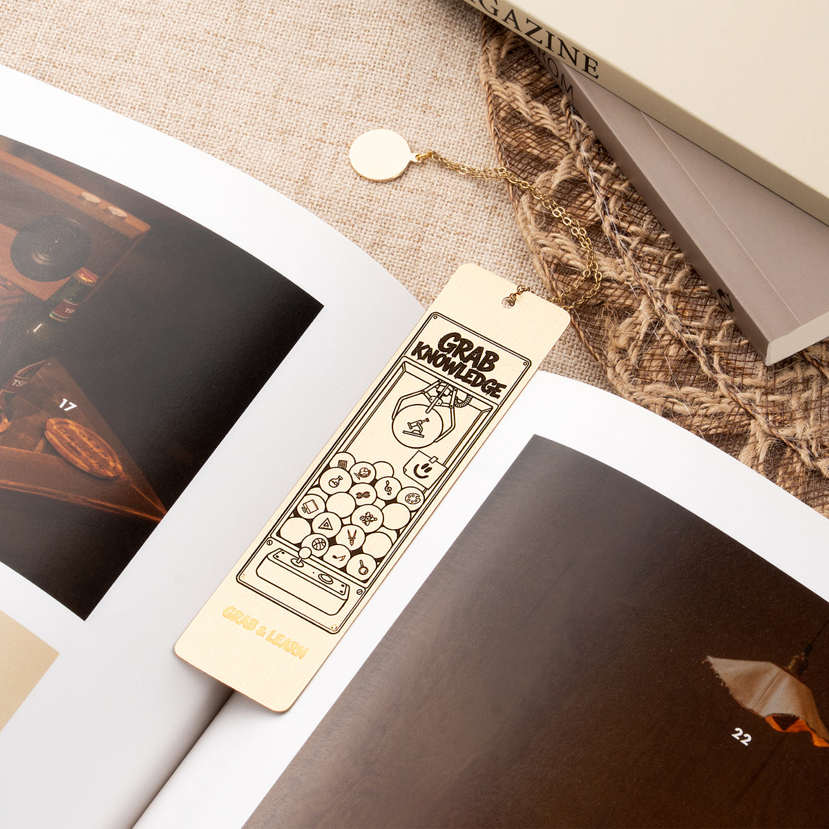 Grab Knowledge Claw Machine Brass Bookmark Engraving