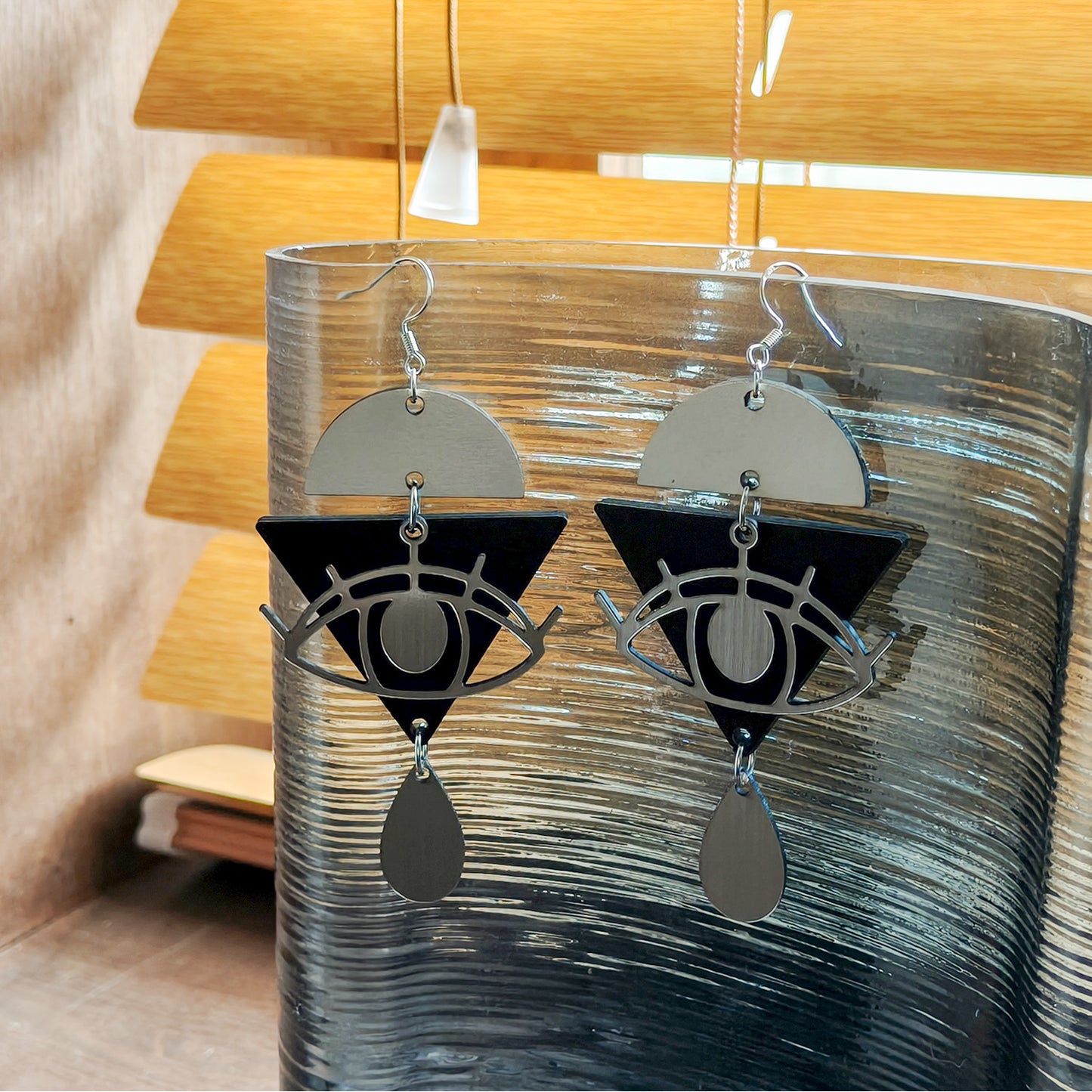 Geometric black and white eye earrings