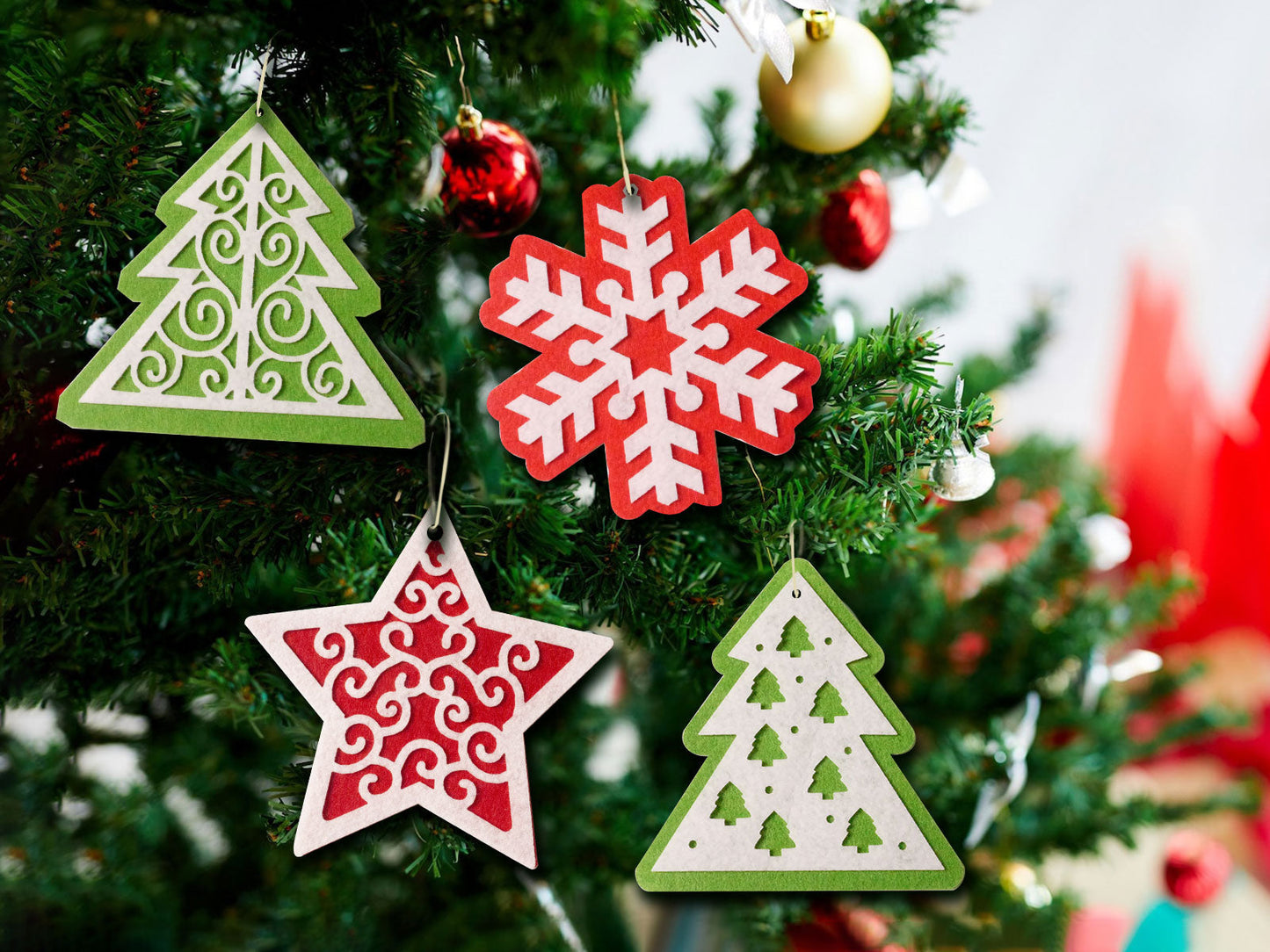 Christmas Tree Ornaments 02