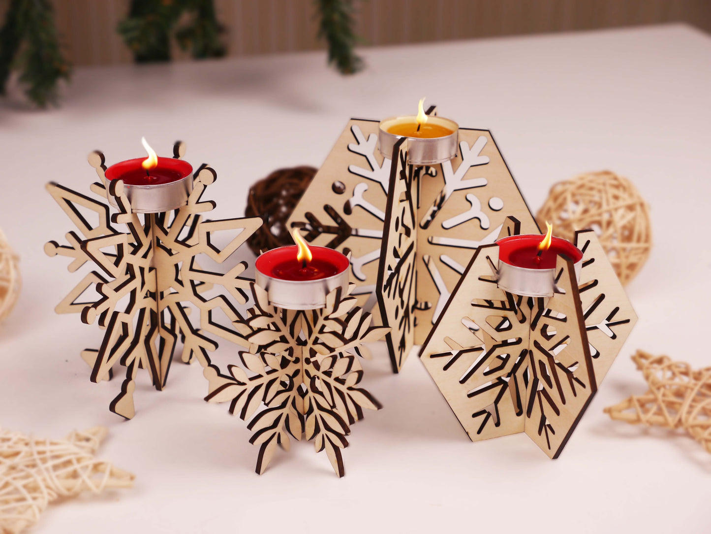 Christmas Candle Holder 02