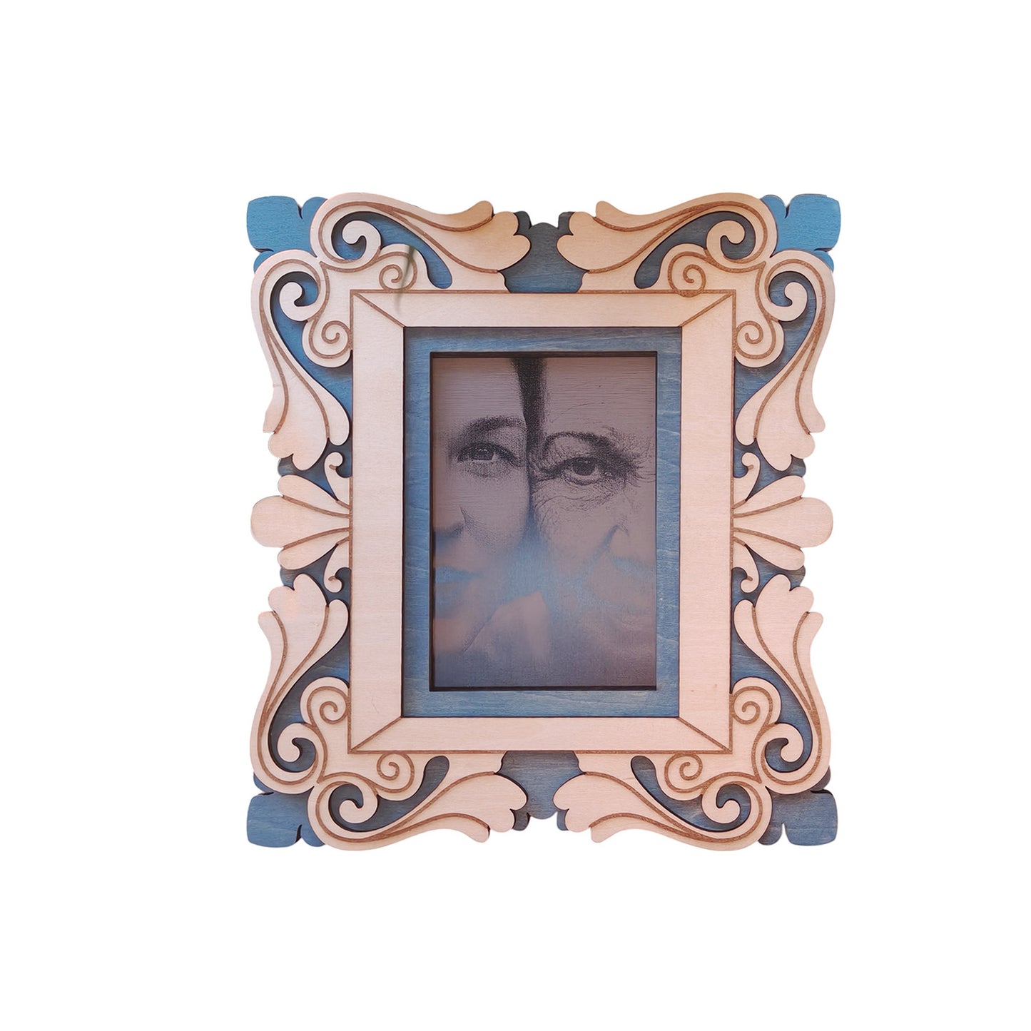 Finely engraved photo and frame set
